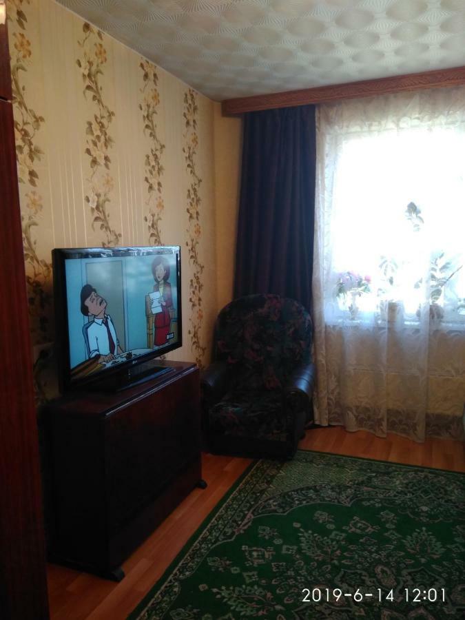 Комната Для Гостей Рядом С Станцией Метро Каменная Горка Мінськ Екстер'єр фото